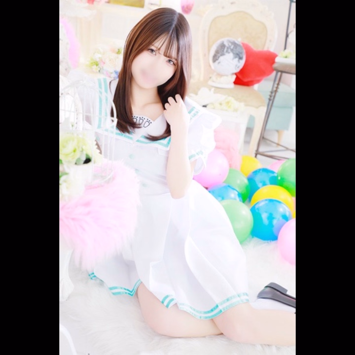 お久しぶりです🐬みなとです🐬



明日から水戸出勤です✨️

2/26  9時-21時
2/27  9時-21時
2/28  7時-19時
3/1    7時-19時
3/2    9時-17時

5日間といつもより長めの予定🗓



私のこと気になってるよ〜！っていうお兄様はぜひ今回会いに来てくれたら嬉しいです😭🙏🏻



ヒメトークでもご予約可能ですが、直近の場合はお店にご連絡いただいたほうがスムーズかと思います🙆🏻‍♀️



なかよし様も！会いに来てください🥲



明日からお待ちしてます🫶🏻🫶🏻



みなと