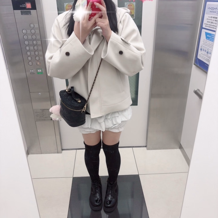 はじめまして🫶
あんです🤍
1月13〜1月21日まで

お世話になります🎈

あんなこと、こんなこと😳

お兄さんとの時間💖

その時間は秘密のエチエチな時間🌹✨

予約待ってます💖