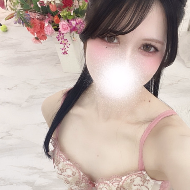 おはよう☀️
今日も一日よろしくお願いします🥺

おまちしてます🥰

たくさんイチャイチャしよ💋