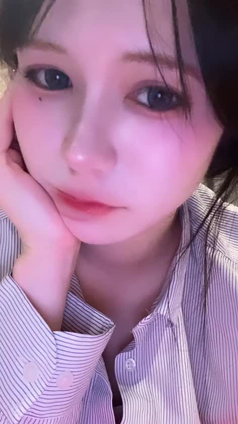 おはよう☀️
今日は19時まで出勤ですっ！

まってるよ🥰