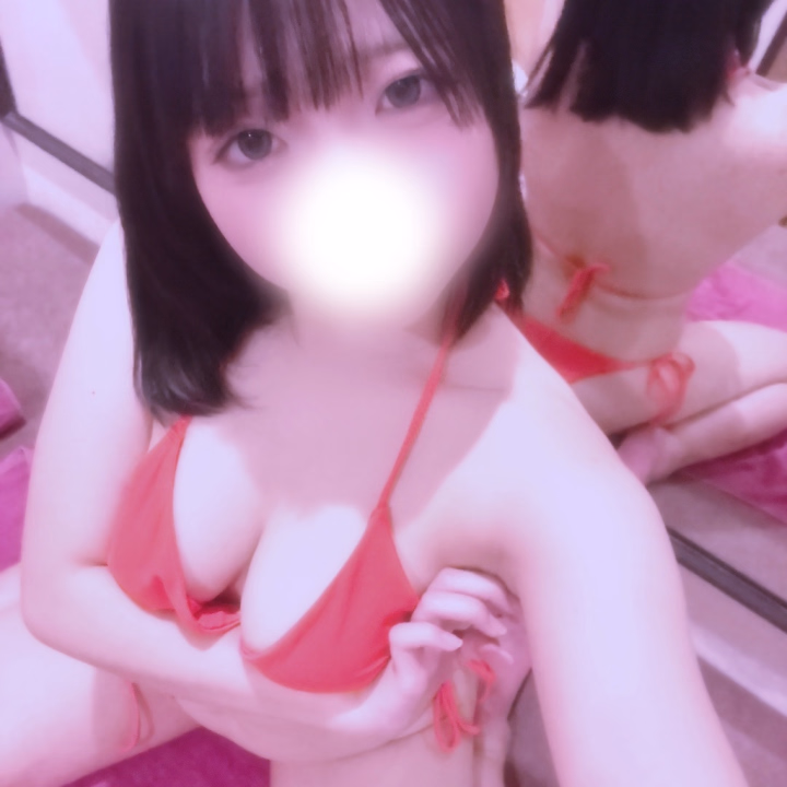 本日もありがとうございました！
れお退勤しました🎵


さむすぎるー！！！
今日は湯船に浸かってまったりしたいと思いますദ്ദി₍ᐢ> ̫<ᐢ₎❤︎


出勤が一旦明日で最後なので、
れおのこと気になってくれてるお兄さんいたら
明日が狙いどきー‼️

9-17でまってるねん😗⭐️


♡れお♡