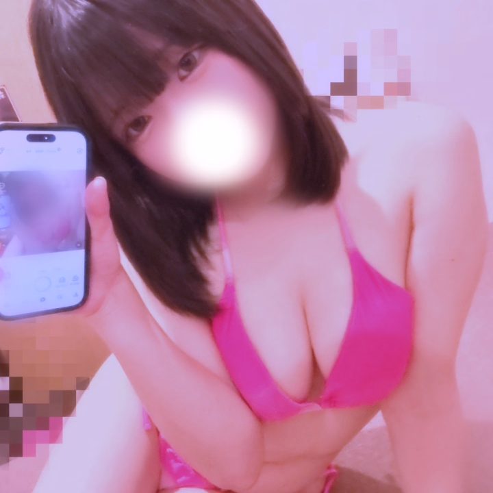 れお出勤しました🚀

5️⃣連勤最終日❗️


この５日間のなかでいちばん寒い❄️けど
気張っていきますよー⊂(ᴖ ̫ᴖ)⊃❗️


週初めの朝っぱらから
背徳感抱きながらぇちぇちなことしよ♡



♡れお♡
