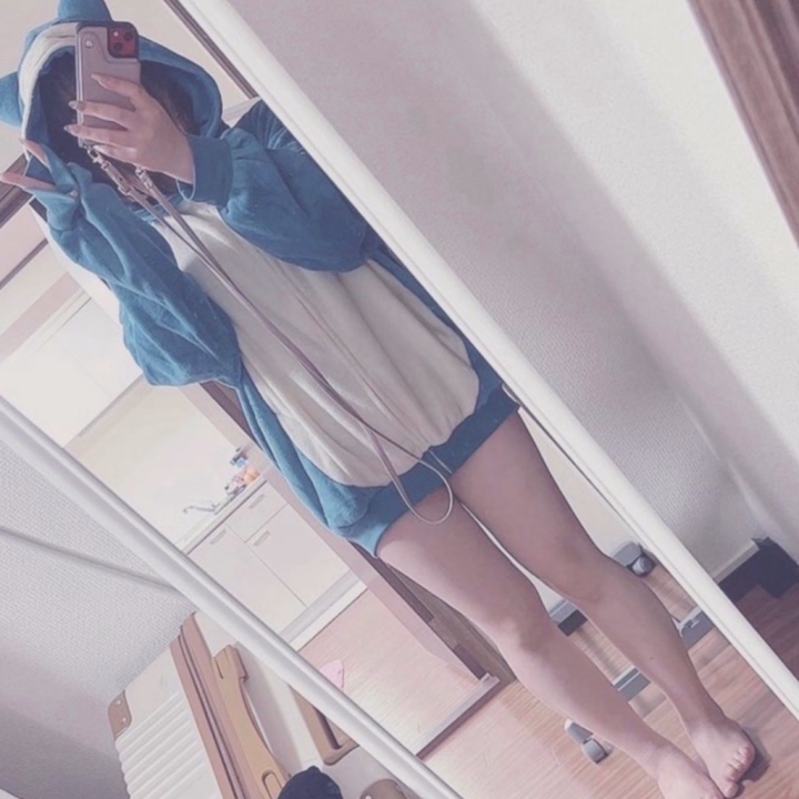 ぬくぬくのお風呂が
気持ちよすぎる💕︎
せっかくの出会いだから
楽しかったな!また会いたいな!って
思って欲しい!!
その時できる全力で
癒します💕︎
おにぃ様はどんな子が好きですか??
教えてくれると嬉しいなぁ💭💕︎
ぱいん🍍