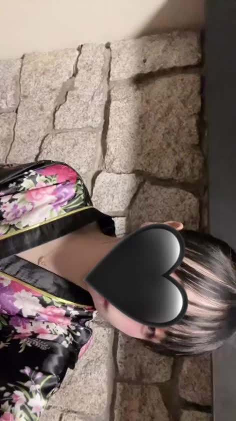 ゆうかは
優しくされるのも好きだけど時には激しいえっちも燃える🔥❤️‍🔥

キツキツなおま♡こ
奥まで堪能して欲しい🥺💖

一緒に乱れてくれるお兄さん🥹

隠れ性欲モンスターゆうかのお手伝いしてくれる？🙈

本日もラストまでエロしくです🙏🙏🔞💭