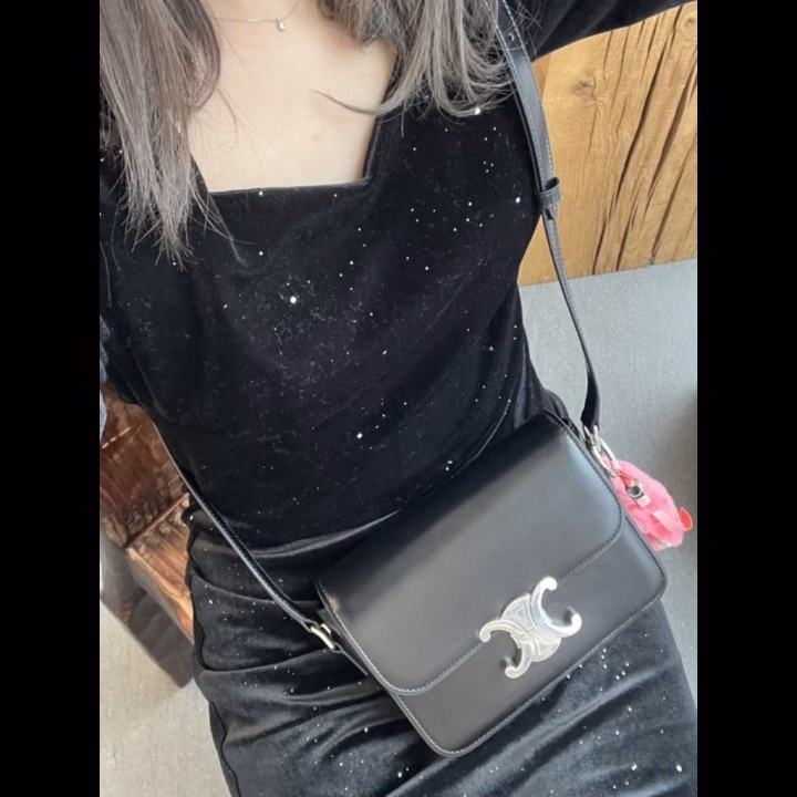 こんばんは💫


今日もありがとうございました。
初めましてのお兄様方に気に入って貰えて
はるはとっても嬉しい♡♡


次回2/22 10時から17時まで出勤します❤️‍🔥
ご予約お待ちしてます🎶