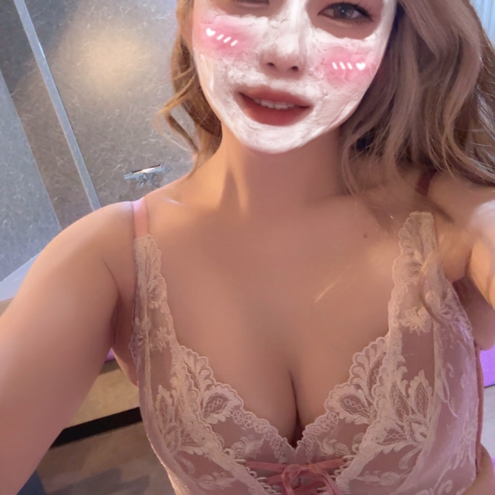 ラストまでまだまだ時間あるから、ゆっくりのんびりリラックスして楽しんでほしいなぁ〜🥰✨

ぜひ会いにきてね〜♡
まだまだ待ってるよーっ😚💗

今日は一緒にゆっくり、いちゃいちゃしよ？🫣💕