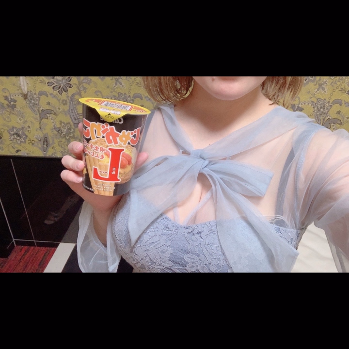 こんばんは🌙

いちじくです❕🐰🍒


明日からの出勤予定のお知らせです！- ̗̀📣

6.18(木)▶︎7時〜17時

6.19(金)▶︎7時〜17時

6.20(土)▶︎7時〜17時


時間を見つけて、
1週間の疲れを癒しに来てね💕︎


いちじく🐰🍒