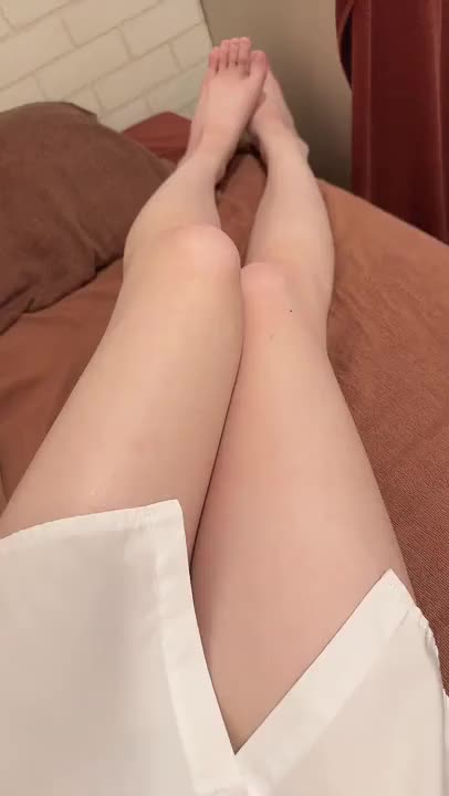 あやかです🐥⸒⸒

お兄さんお昼ご飯は食べましたかー💭💭💭

最近食欲旺盛😳😳
食べても食べても食べたくなっちゃう🤭🤭


今の時期何が美味しいのかなぁー💭💭


あやかに教えてー😍


あやか🐥⸒⸒