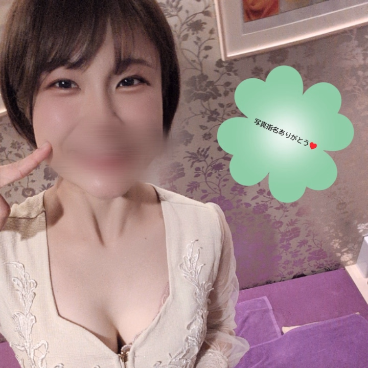 お写真指名ありがとうございました♥️

沖縄からはるばる、ようこそ！福岡へ！
楽しいお時間過ごせてよかったぁ♥️
かわいいって言ってもらえてうれしくて、
照れちゃった😂

明日、気をつけて帰ってね🥹

みう🐮🍜