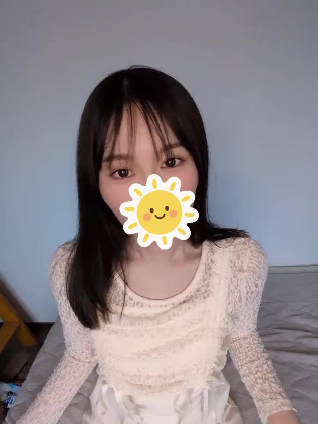 ねえ、今日の仕事どうだった？😌

さとみも今日1日デスクに向かってたんだけど
正直ずっと今夜のこと考えてた🗂️💛

20時からお店に出るから
仕事終わりにそのまま来てほしいな🚶‍♂️✨

スーツのままでいい
疲れた顔のままでいい
それがむしろさとみは好きだったりする😏🐾

ただね、今夜会えるのは今夜だけ🕯️
次にさとみが出るのがいつかは
…来てくれた人に教えてあげる🐾

来ないと困るのはあなただよ、ふふ🐾

今夜20時、待ってるね🌙

👇SNSも見てね🐾
https://lit.link/satomi