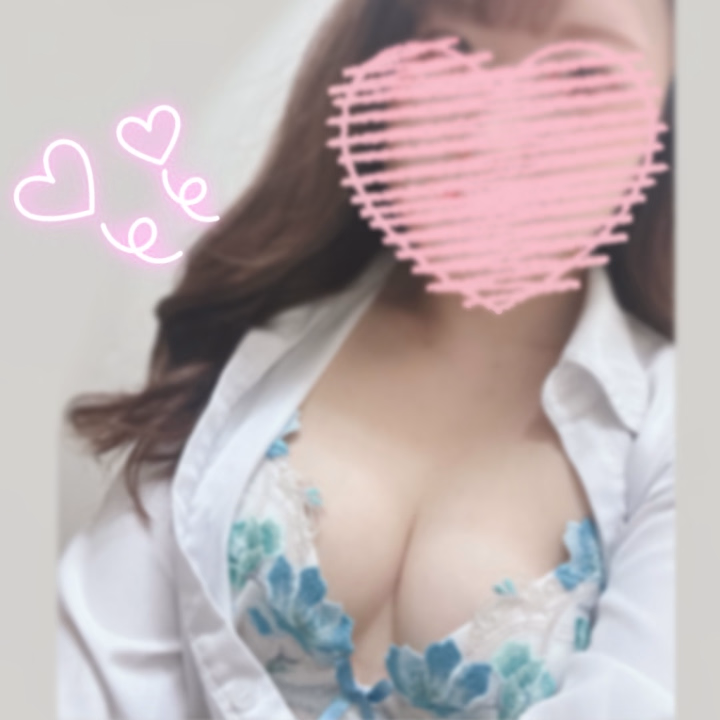 明日久しぶりの夜登校です🏫
17時〜ラスト！(8(金)お休み)
少し早めに着いてる予定です☺️

お仕事始まったお兄さんも居るかもですが
お時間合う方ぜひぜひ
お待ちしてます🥰

いっぱいご奉仕させてくださいね😘

さき