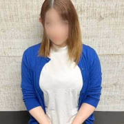 八木みゆ