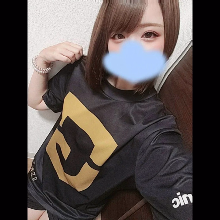 めありです🐑

昨日、逢いに来てくれた4人の初めましてのお兄さん達ありがとうございました😊✨
ほんと、お兄さん達面白すぎてずーっと笑ってた気する！！笑笑

今日は、ティークの日みたいでいつもよりちょっとお得に遊べるみたいので
お誘い待ってます🍀*゜

最短のご案内19時40分からです🫶