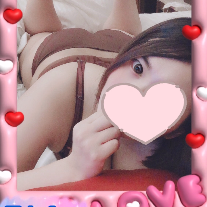 こんにちは☀️
田中くぅです(๑•̀ㅁ•́ฅ✧

久しぶりの投稿✨
本日11時から15時での出勤です!!!
短いですがよろしくお願いします💕
