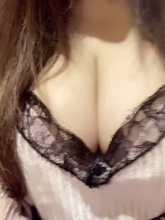 今日もご予約、ご来店感謝❤️

明日は18時からラストまででーす
ヾ(*´▽｀*)ﾉ✨


姫納めしよ❤️

ご予約待ってるね🌟



🍎ひじり🍎