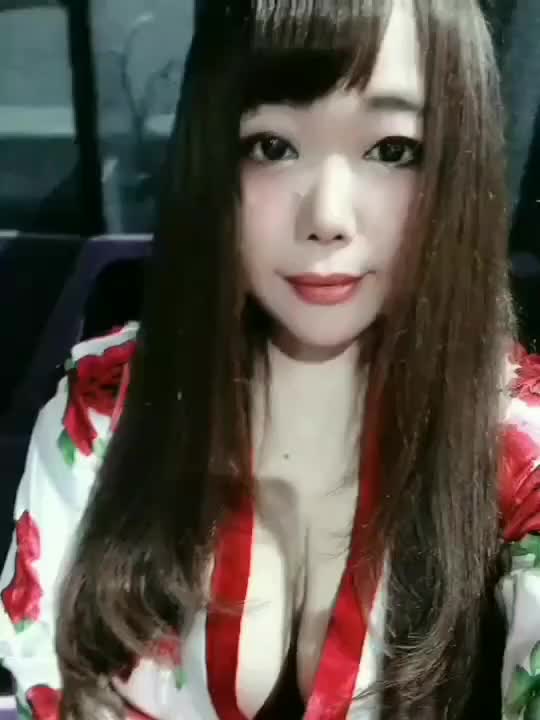 明日は16時から
たぶん、21時くらいまで受付です！
出勤します❤️

お店がちょっとはやく閉まるので
お気をつけくださいな
ヾ(*´▽｀*)ﾉ


元旦も18時から出勤✨



さて、明日の予約はもうできますー
2025年の姫納めをしに来てくださいな💕


ご予約お待ちしています💕


🍎ひじり🍎