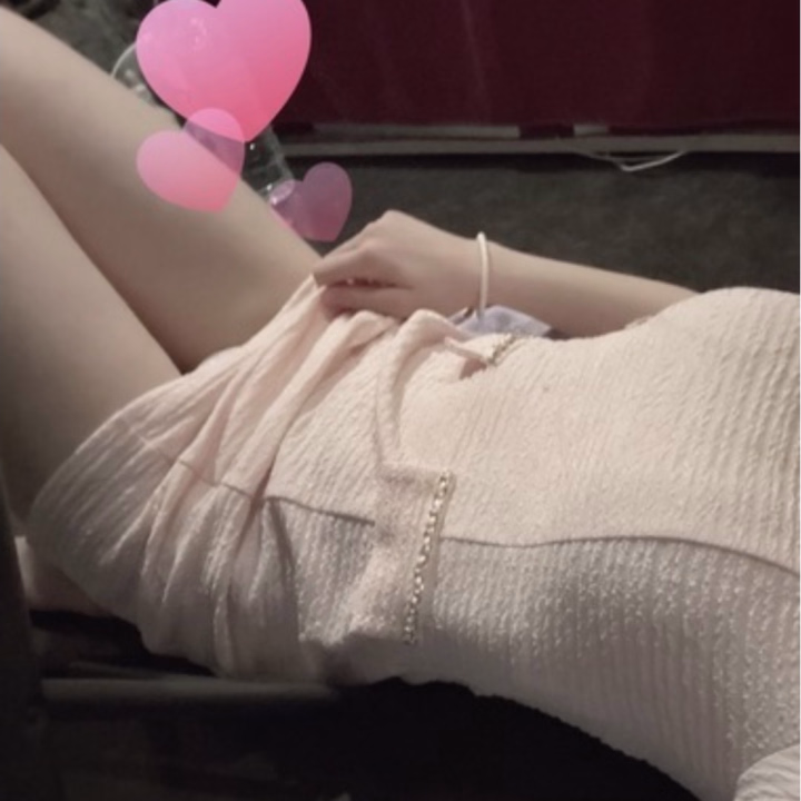 こんばんは🌙
あっという間に土曜日ですね✨

今日は何して過ごしますか？？☺️
ゆっくり休みながら、すてきな週末を過ごしてください💓
今日も明日もいっしょに過ごせたら嬉しいです🫧

このあとも24時まで待ってます😊