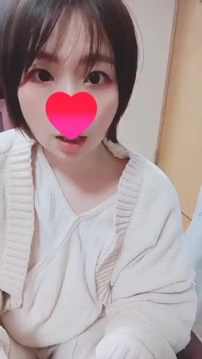 リアル週末の癒しご紹介(* ´  ` *)ᐝ
こんなゆるっとした動画もあり？
ごゆるりといいね♡うちわと🎁くれたら嬉しいな🥰