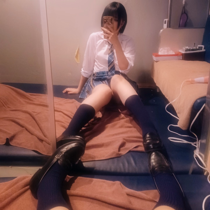 お久しぶりです☺️

本日13時〜20時出勤です☺︎
2週間ぶりの出勤ですが、元気です💗

今日も待ってます！