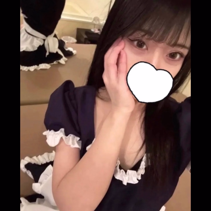 おはようございますっ！

今日も元気にいますよー！

な、な、なんと！
今月いっぱいいることになりました❣️

まだあんなと遊んだのもないお兄さんで気になってたりしたらぜひお誘いお待ちしてます💞