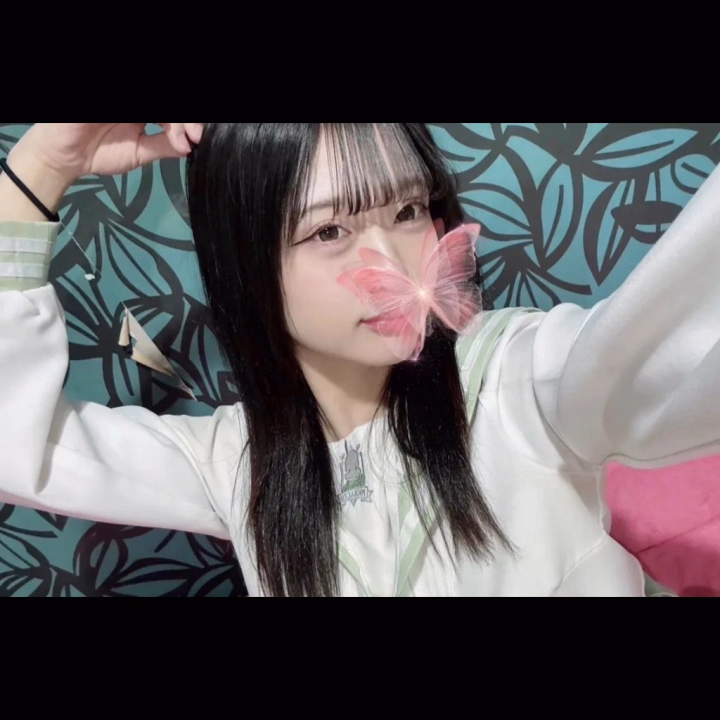 週末は何する予定?🫣
その予定にあんなと会う予定入れて欲しいなぁ💕
いつでもお誘い待ってます❣️