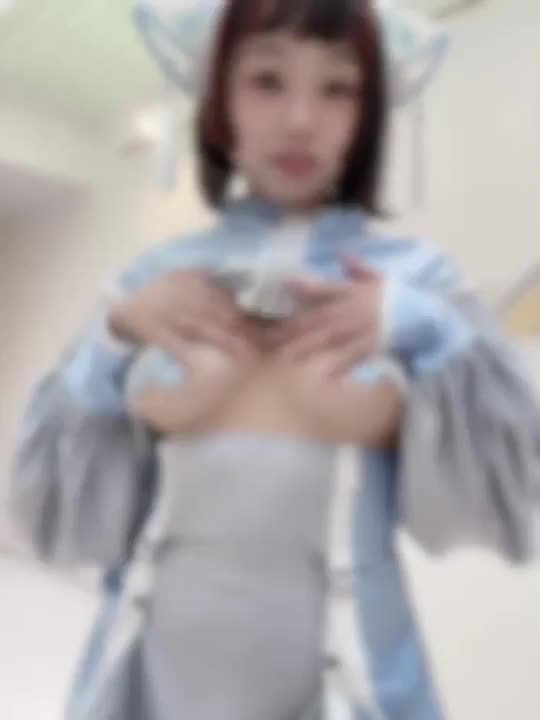 社畜でむちむちで、ちょっと抜けてて…
「癒し系」って言われるけど、
本当のあずは…
キスとえっちなことがだいすきな甘えんぼです💋
こんなんでも、ギャップ萌え…してくれる？