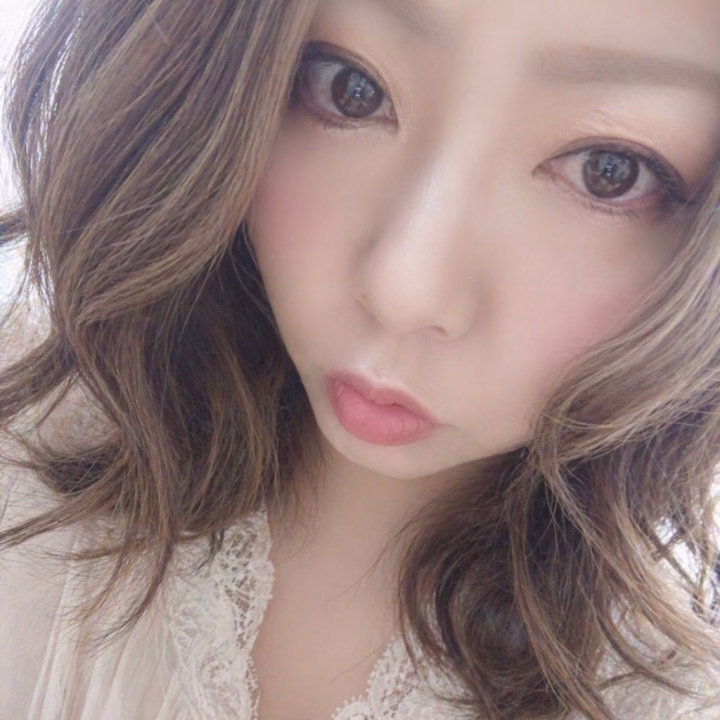 ちょいと久しぶりの★出勤★なので沢山気持ち良い事したいなぁ〜\(//∇//)\♡９日（土曜日）１０日（日曜日）１１日（月曜日）の　お問い合わせ　事前ご予約　お待ちしてます♡🤗