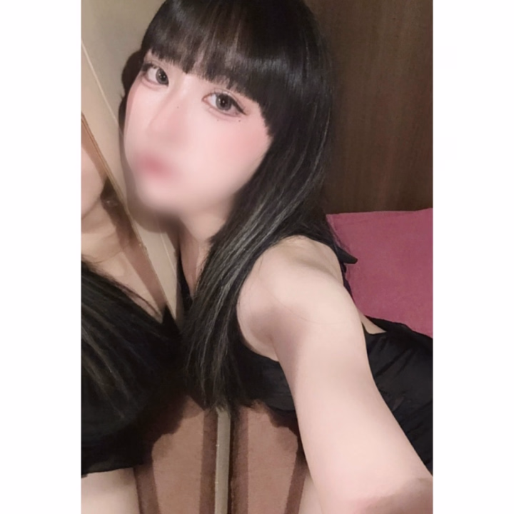 お久しぶりです~あすねです！
覚えてますか？（ ;  ; ）
 
 前のアカウントは使えなくなってしまったので、こちらでメッセージもらえたら嬉しいです꜀(^. .^꜀ )꜆

また少しの間いるので、良かったら会いに来てください◎"
