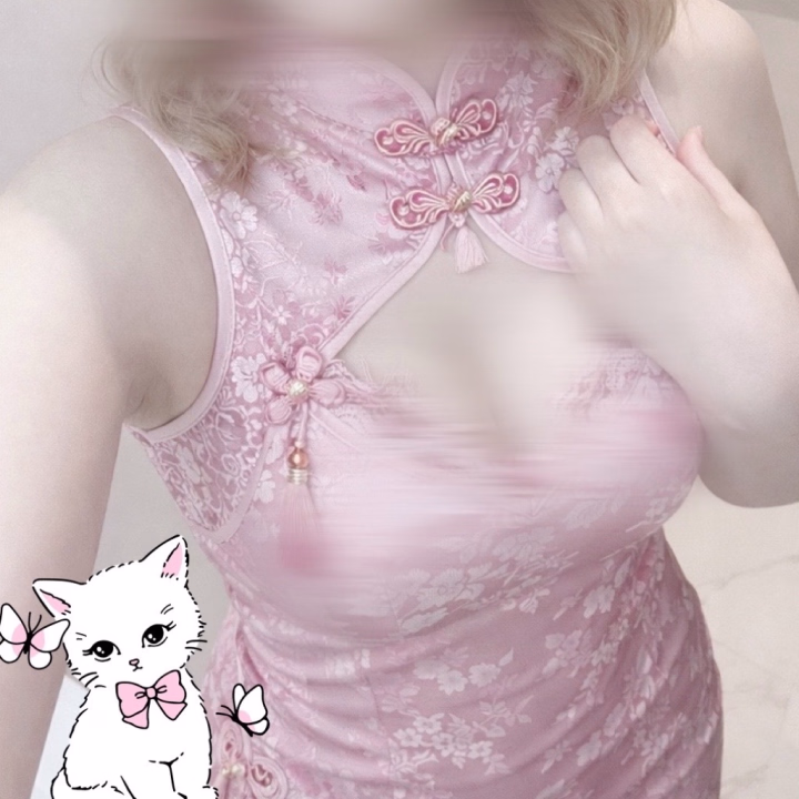 こんにちわ、おもちです❣️

本日も出勤しております😄

まだ慣れてないですがいーっぱい頑張るのでぜひ会いにきてくださいね✨