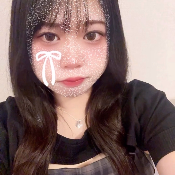 今日15:00〜21:00出勤ですっ！！
予約待ってます🥰🥰🥰🥰

土曜日みんなお休みですか？🥺
お仕事の人もいると思うけど
会えたら嬉しいです🥺🫶🏻🫶🏻🫶🏻
いっぱいえっちしよね🥺🫶🏻🫶🏻🫶🏻

会いに来てくれるひと！
ご飯何食べたか教えてくださいっ笑
夜ご飯の参考にします🥰