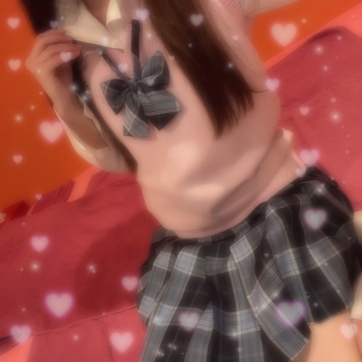 今日1日ずーっと楽しくて
ほんとうにありがとう(/ _ ; )♡

夜はまだ長いよー！
金曜だよー！！！華金だよ！！

るかとナイトフィーバー希望のお兄様
お部屋で待ってるにょーo(^_-)O