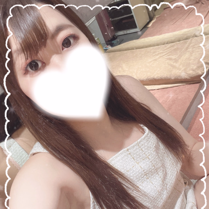前半戦ありがとうございました☺️💕
このあと🈳あります(ᐡ ̳ᴗ ᴗ)
お電話でお問い合わせしてみてください💓


まだまだお兄さんと
え〇ちしたりないよう……♡♡


ひとりでしても不完全燃焼だから
二人で気持ちよくなりたいな💭🩷