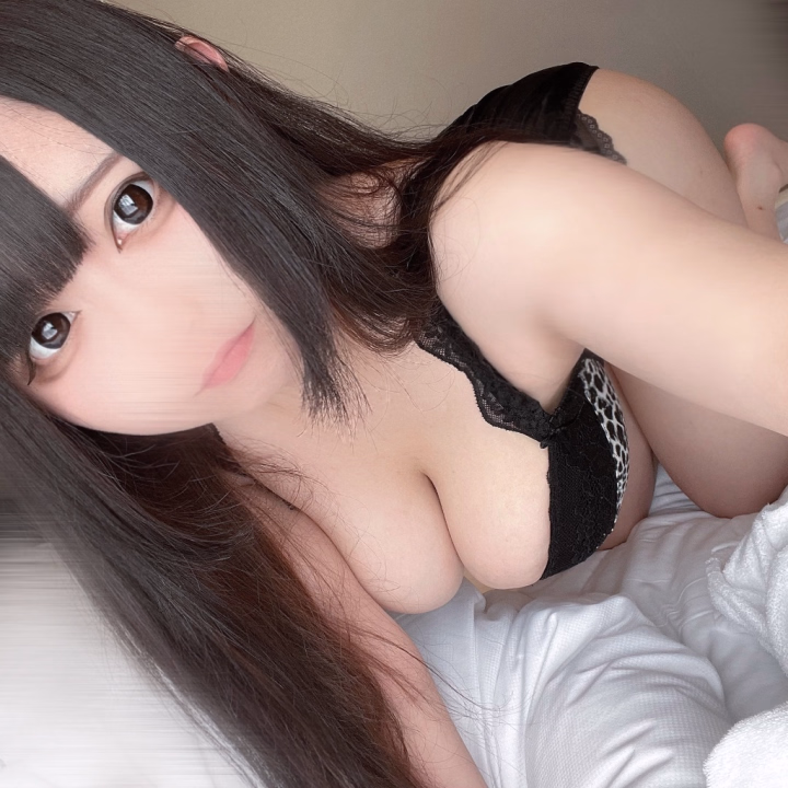 正方形にならない写真は
Twitter@airanyanEX
へ💀💟

あ出勤は6/30〜7/7とかまで予定です
ドMの男と、彼女いるけど遊びに来ちゃう男が大好きですヨロシク