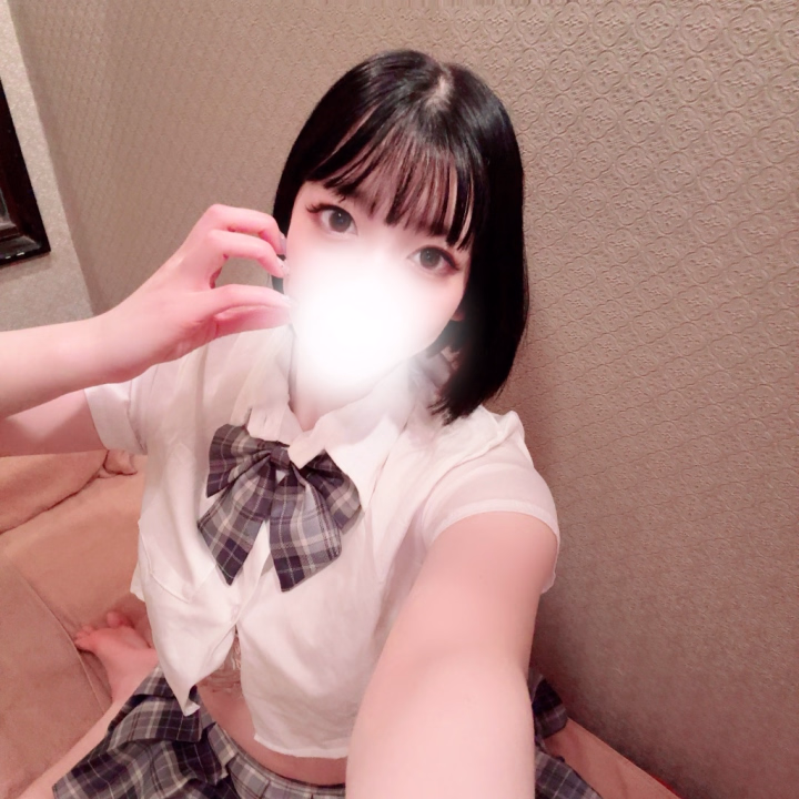 淫〇JK降臨♡
出勤したよー!!
今回はえ♡ちな女子高生で
お出迎え💕
丈が短くて隠れてないの🙈
ぜひ会いにきてー!!
こはる🌸