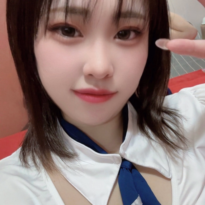 今回は、お兄様に言われる事選手権のナンバー3をご紹介🥺❤️‍🔥❤️‍🔥

第3位🥉

肌がスベスベで抱き心地抜群🧡

じつは、スベスベのお肌を維持するために、毎日保湿は欠かさずにやってます🥹

第2位🥈

こんなにクタクタになったの初めて‼️

そう‼️のあは、せっかく遊ぶなら、悔いなく遊んで欲しいって思うから、お兄様の要望は、可能な限り叶えられるようにしてます🧡
エッチ後のお兄様のタバコを吸ってる姿は、やり切った顔してて凄くかっこいい😎

優勝🥇🏆

写真より、実物の方が可愛い🧡🧡

これ実は、いちばんってくらいに、のあは喜んでます🙈🙈
写真が撮るのが昔から、すごく苦手だから、特に最近のいちばん悩みだな🤦‍♀️

今回は、のあのよく言われる事、選手権でした🧡🏆

まとめると、写真以上の子が出てきて、お兄様がやりたい事のほとんどは叶えられるって事だよ‼️❤️‍🔥

写メ日記がいいなぁって、もし思ってもらえてるのであれば、間違いなしって事☝️

後悔させないから、一度信じて遊んでくれたら嬉しい🫶