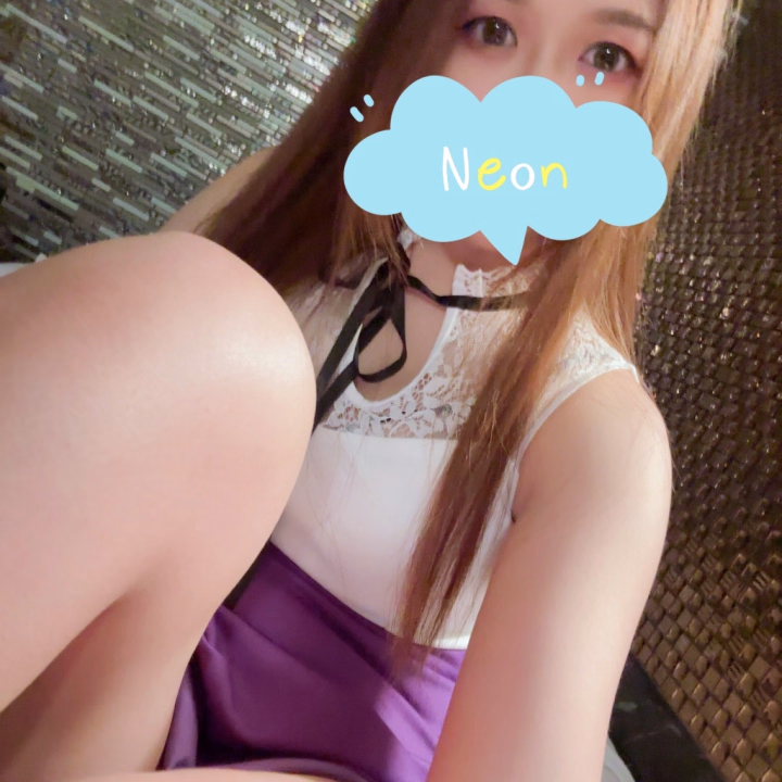 こんばんは、ねおんです✨️

本日は只今のお時間を持って
退勤となります🍀*゜

本日会いに来てくださった皆様
本当にありがとうございました!(´▽｀)

来週は4月8日(水)
15-23時も出勤予定です♡
その後生理休暇を頂きます🙇‍♂️

来週も貴方にお会いできるのを
心よりお待ちしておりますっ(∩´∀`∩)💕

ねおん💋
