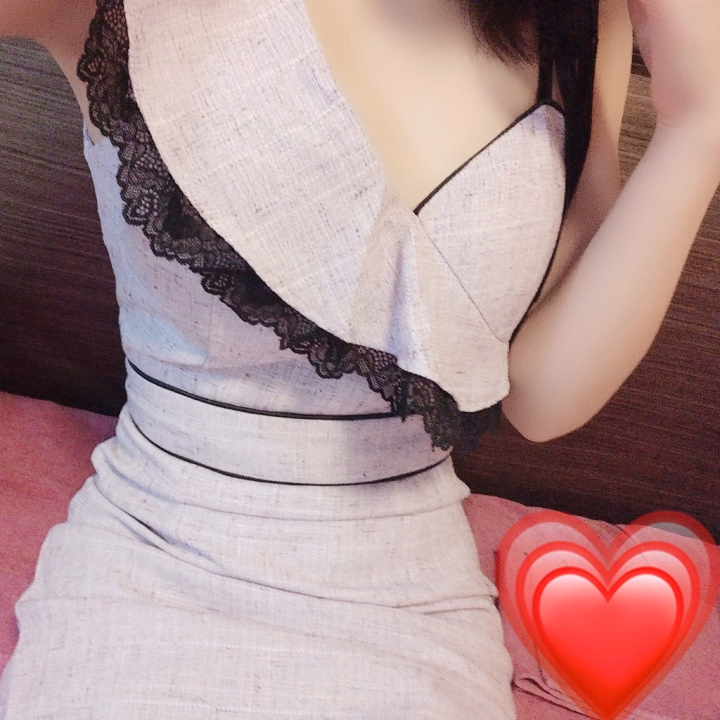 はじめまして🫧


そよかっていいます！
土曜日から入店しました！
新人ですがよろしくお願いいたします🩷


明日の19時半〜23時まで出勤予定です𓂃𓈒♡‪𓏸
ご予約お待ちしております！