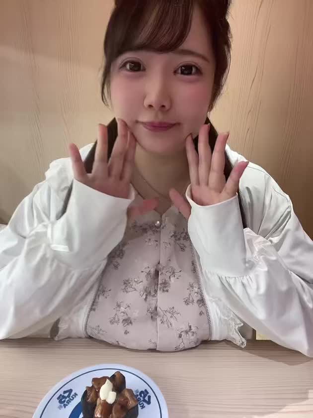 ぷくの秘密

舌ピ空いてるよー

ぺろぺろされたことある？('👅')



お会いしたことあるお兄さんだけに見せてあげるね🩷


今月残り出勤28日9~24時です！
姫予約はテンプレート記入の上、ラインかTwitterまでよろしくお願いします！ヒメチャンネルのトークは返信遅くなりますごめんね！

ゴールデンウィークの予定も決めたら報告します🍀*゜


ぷく