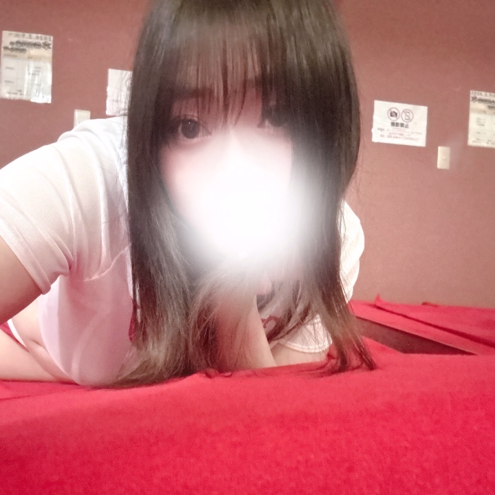 午前中会えたお兄様ありがとうう❣❣
お兄様のおかけでたっっくさんしのあの欲は満たされた…
と思ったけどまだまだしのあの欲は元気💪なので
午後も会えるお待ちしてますっ✨