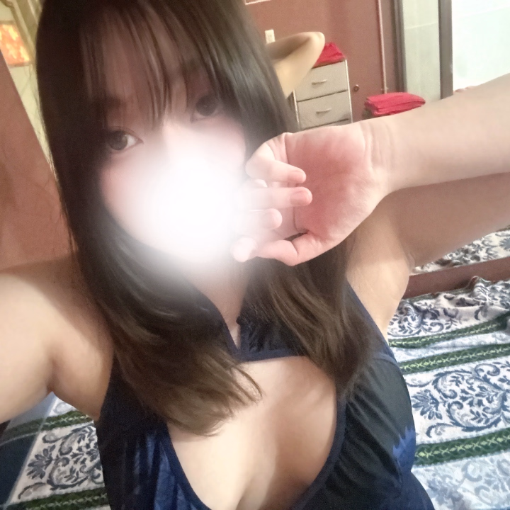 午後も頑張るよー✊💗
午前中会えたお兄様、午後会えるお兄様どっちもありがとう🥰🥰
お兄様の事前予約のおかげでしのあがんばれちゃいます✨✨