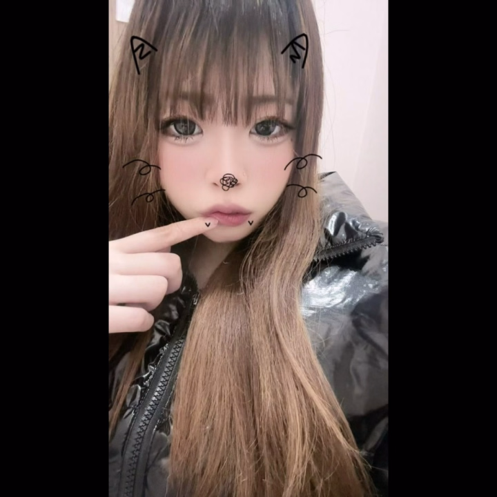 3時半までいるよ〜！！！

待ってる🥹

土晩だよ‼️

あいら🥀