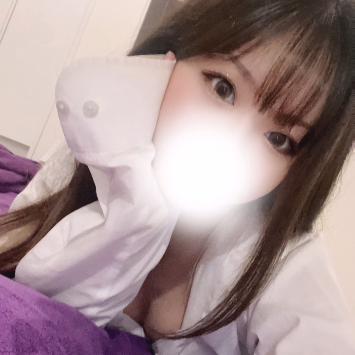 はじめまして✨
今日からお世話になるれおなです🫶

まだちょっと緊張してるけど、たくさんのお兄さんと楽しい時間を過ごせたら嬉しいなって思ってます☺️💭

これからよろしくお願いします♡
会いに来てくれるの楽しみに待ってるね🥰