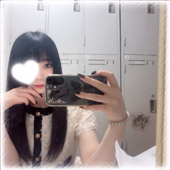 おはよ〜☀️

遅くなってしまったけど
りまさん出勤してます.ᐟ.ᐟ

今日も元気いっぱい✊🏻🌟
そして珍しい12:00~21:00でいます🎶

お外暑いから一緒にサッパリしようね💕



りま🐰🖤