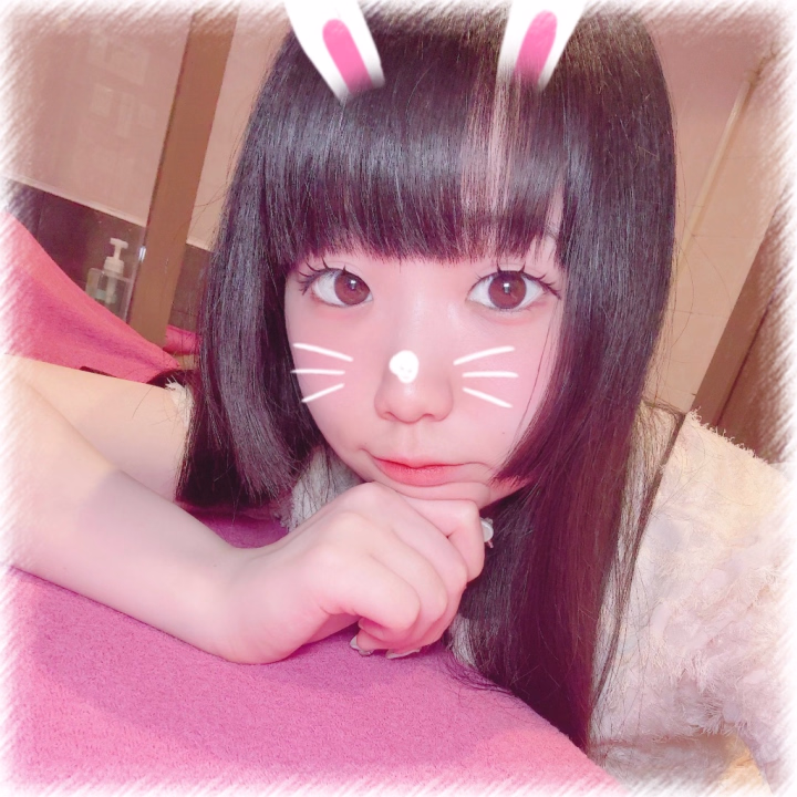 おはよ〜☀️

りま出勤したよ.ᐟ.ᐟ
今日は7:00~17:00までいるよ🎶

今日は朝からお天気よくて
ぽかぽかな1日な気がする〜🤭
お風呂入ってさらにぽかぽかしよ.ᐟ.ᐟ

本日クラブハートDXでのご案内です( ˘꒳˘)



りま🐰🖤