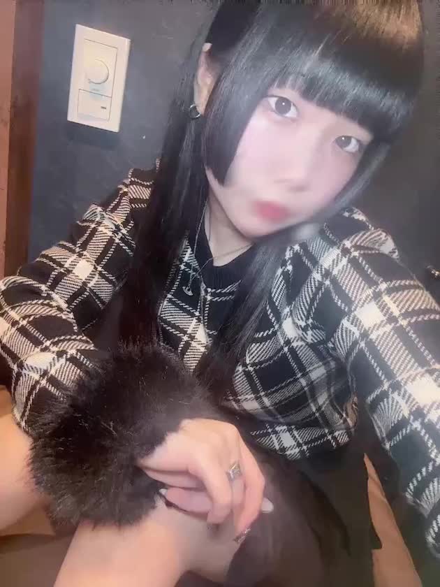 やほー！りまだよー！

今日でGWラストだね‪( ;ᯅ; )
お兄様は何して過ごしてるのかなあ💭

りまはおやすみの間に
美容室行ってきたよ✌🏻

髪の毛サラサラになって
とってもいい感じ꒰ᐡ⸝⸝-  ̫ -⸝⸝ᐡ꒱💕



りま🐰🖤
