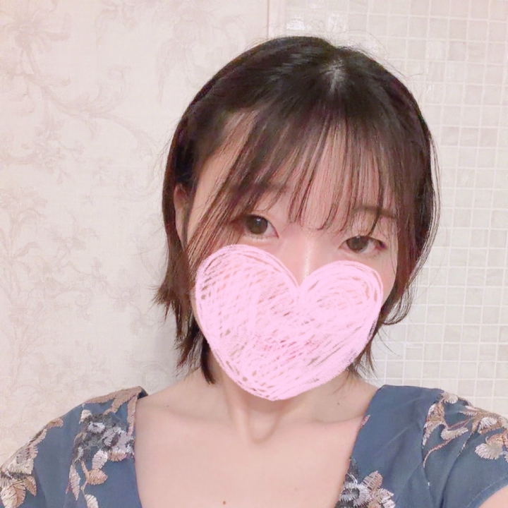 ヒメチャンネルの方では写メ日記あげてたけど、
HPの方には載せてなかったので改めて投稿しました♡

初めまして♪つばさです🪽
よろしくお願いします☺️