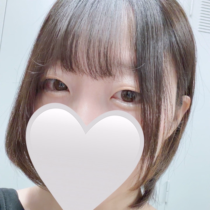 出勤しました〜
雪の影響か電車いっぱい遅れてますね💦