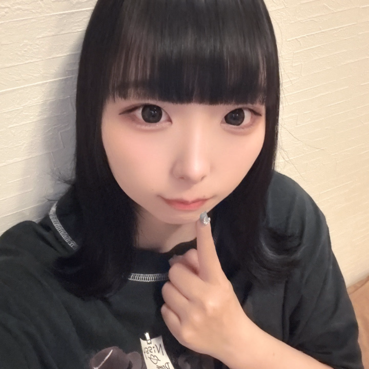 おはみゆ🫶🏻

残り4日❣️夜までいるのは残り3日🥲

昨日はまったり気味だったから今日は沢山のお兄さんに会えるといいな💭

いっぱいお話したいお兄さん大歓迎🙌🏻

🎀みゆ🎀