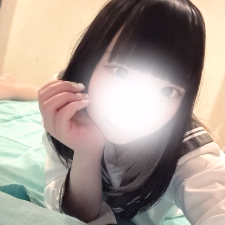 お兄さん何してるの〜？

夜からの予定が決まってないお兄さんは是非🙌🏻

雨で気分が落ち込む時だと思うから特に🥺

こういう時こそいっぱい遊んじゃお✨

🎀みゆ🎀