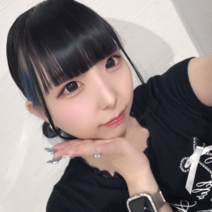 ドMなお兄さんだーいすき♡

いっぱい責めさせてね？🤭

責められるよりも責める方が好きだからドMなお兄さんいっぱいいじめたい☝🏻

乳首もよわよわだともっと好き😉

🎀みゆ🎀